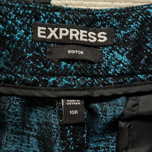 Express Editor Capris - Picture 3 of 6